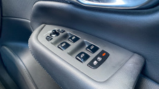 Volvo XC90 2.0 B5D [235] Plus Dark 5dr AWD Geartronic Diesel Estate